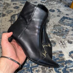 Massimo Dutti Elegant Black Ankle Boots